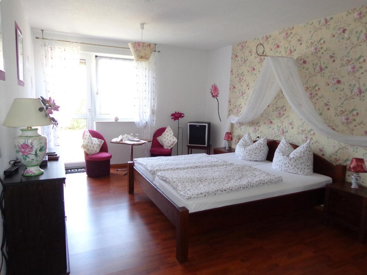 Pension Sonnenhuegel Markersdorf 외부 사진